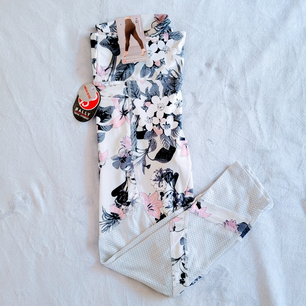Bally Total Fitness White & Floral Leggings